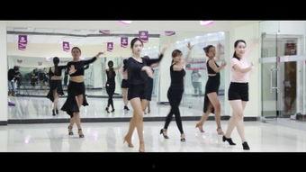 金牌桑巴舞双人视频,激情四溢!金牌桑巴舞双人表演惊艳全场